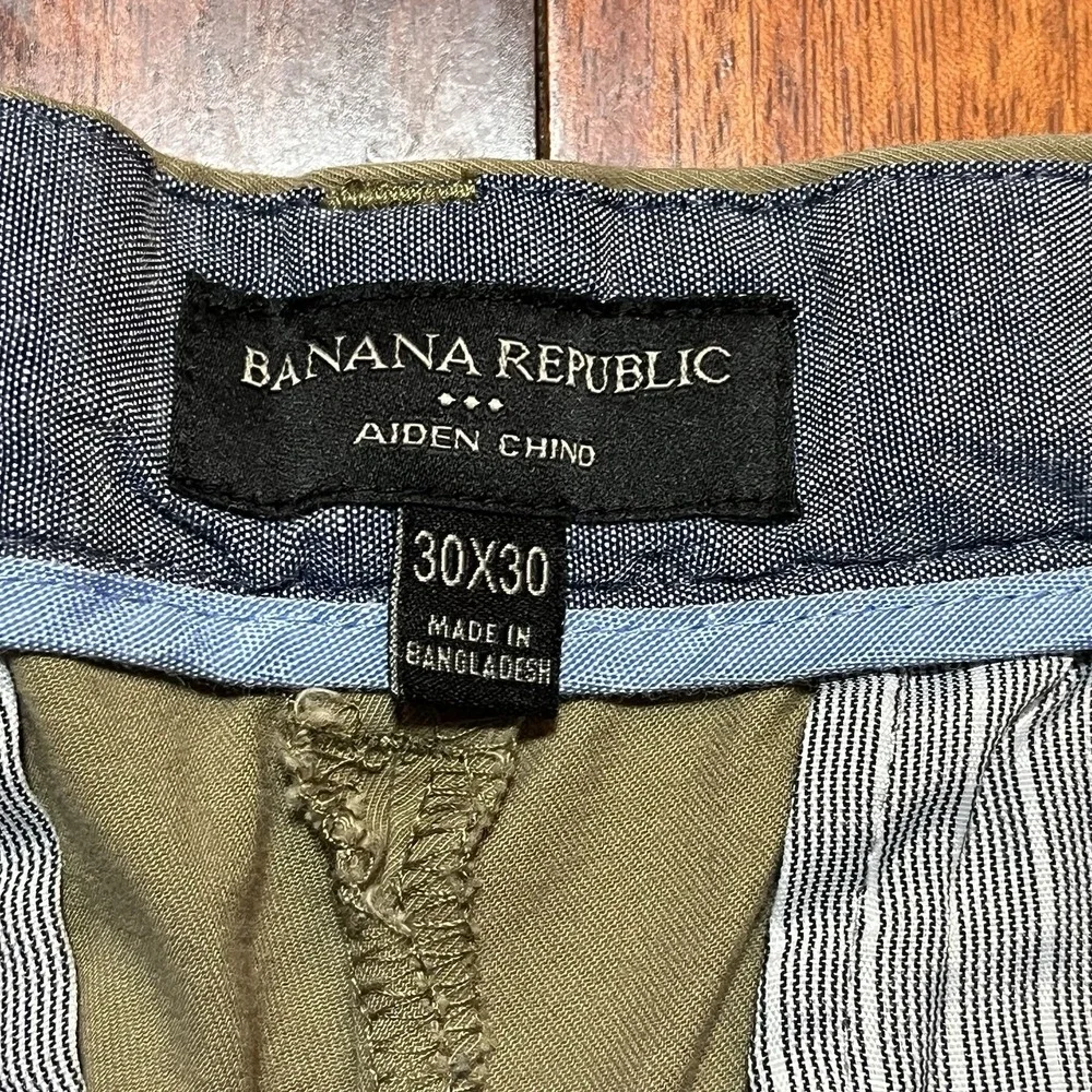 Banana Republic Pants Mens 30x30 Fits 31x28 Tan Aiden Chino Stretch Preppy EUC